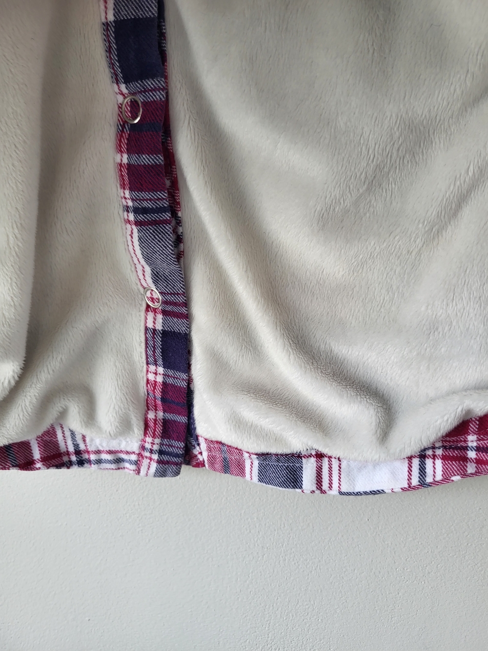 Lady Hathaway Red Plaid Button-Down Lined Cozy Countryside Shirt Jacket - Picture 8 of 14